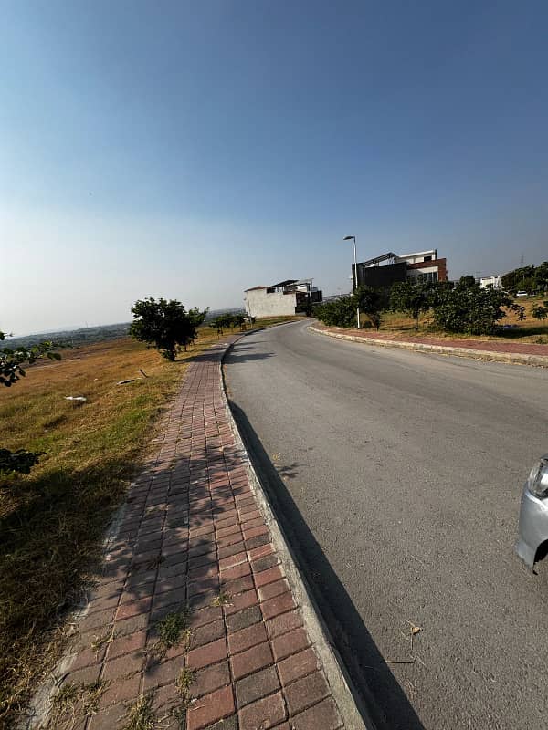 H Block Back Open Height View 10 Marla Plot For Sale(View Like Mini Monal) 5
