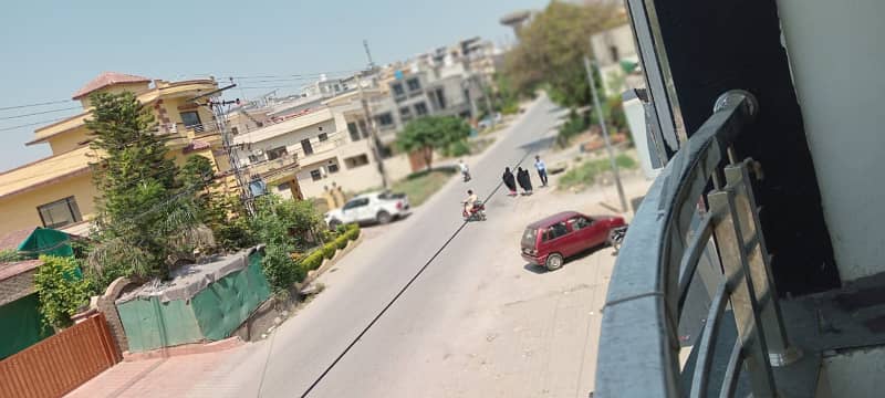 Centrally Located Flat Available In Soan Garden - Block H For rent 3