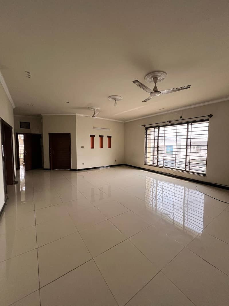 Upper Portion Is For Rent 5