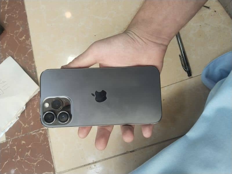iPhone 13 pro max | 1TB | Non PTA 2