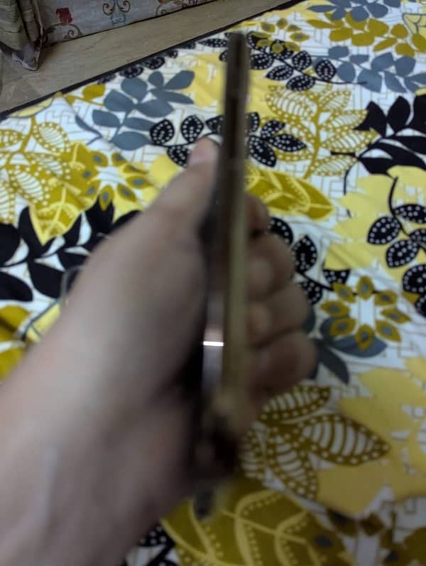 11 Pro Max 64 Gb with Box PTA Aproved Gold Color 2
