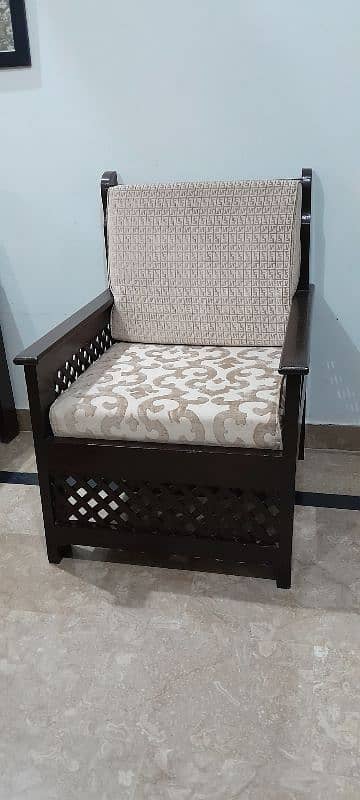 5 Seater Sofa with Central Table 4