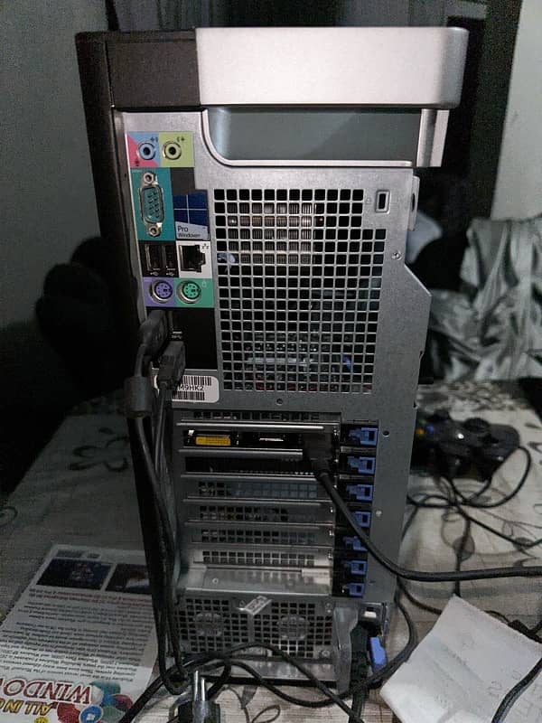 Dell 5810 Tower with intel xeon E5 2687w V4 Gtx 1060 6Gb 32Gb Ram 4