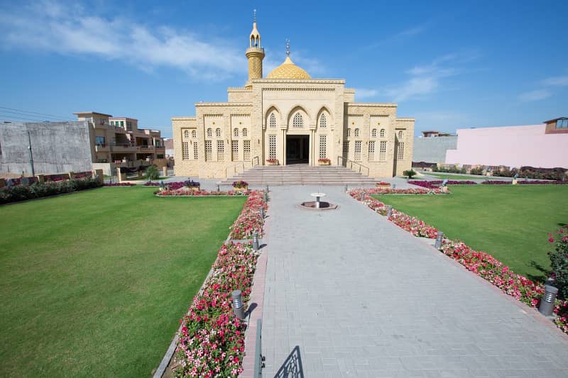 5 Marla Plot For Sale In Park View City Lahore 5