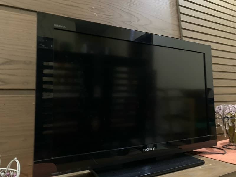 Sony Bravia LCD TV 0
