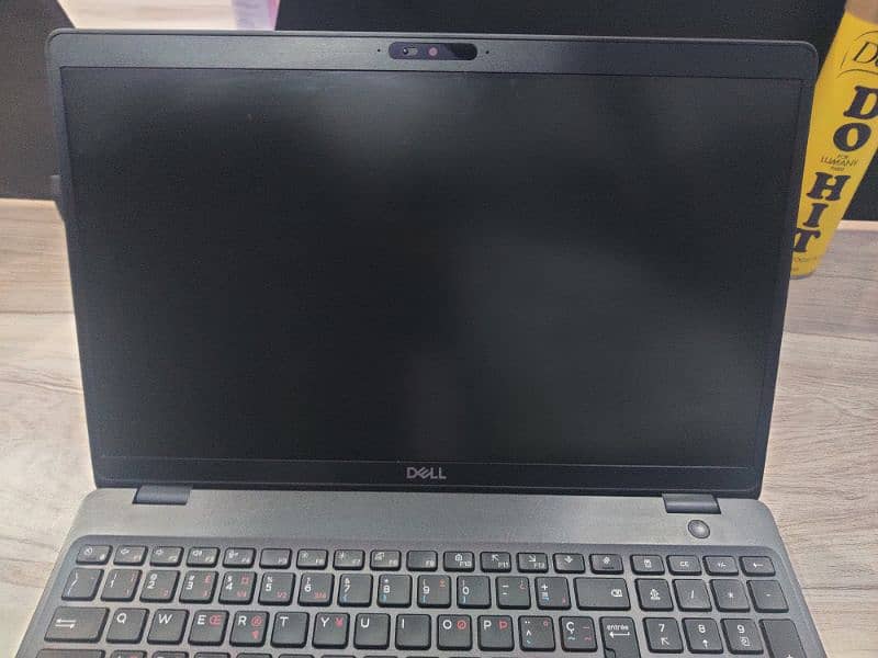 Dell latitude 5501 gaming laptop i7 9gen 1