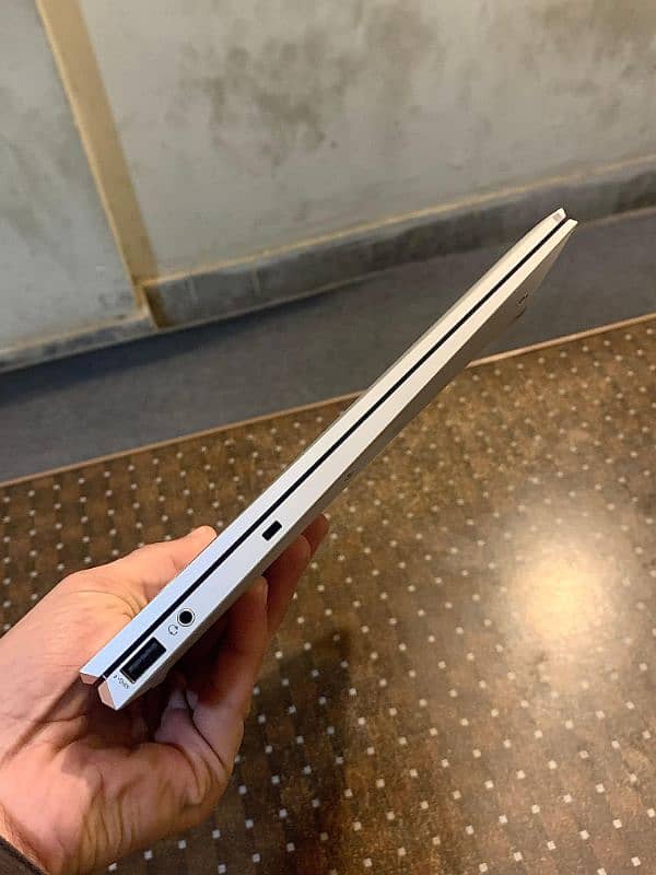 HP EliteBook (x360) 1040 G7 5