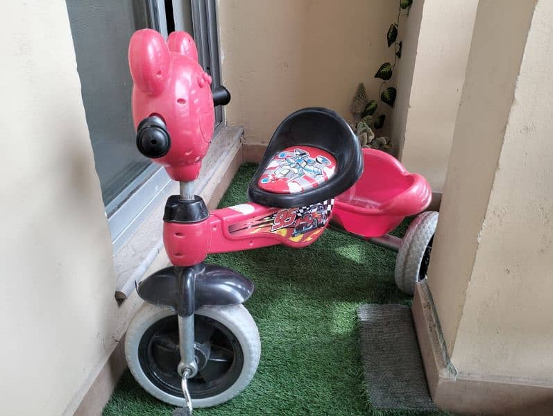kids cycle in very good condition 5