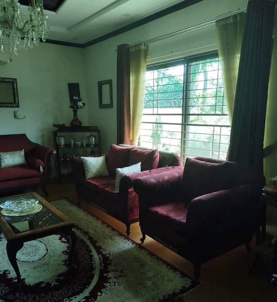 Spacious 1 Kanal House Available For sale In DHA Phase 1 - Block M 1