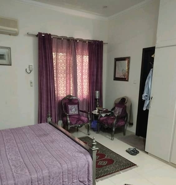 Spacious 1 Kanal House Available For sale In DHA Phase 1 - Block M 8
