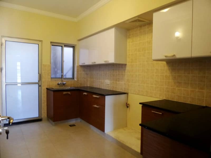 House Of 152 Square Yards In Bahria Homes - Iqbal Villas Is Available 1