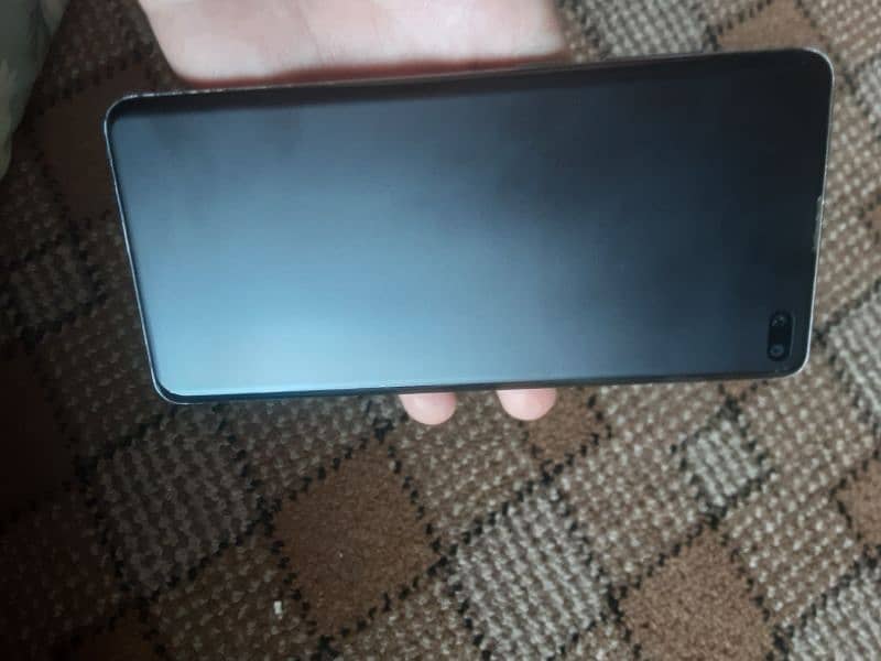 Samsung Galaxy S10 plus 1