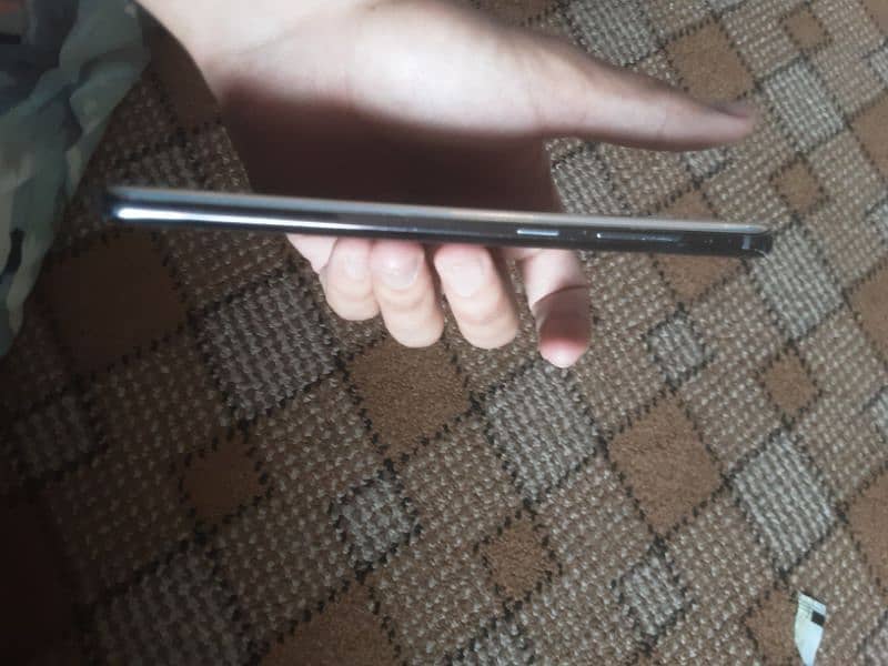 Samsung Galaxy S10 plus 3