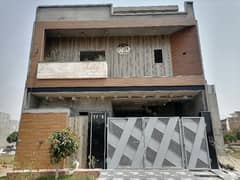 Good Prime Location 5 Marla House For sale In Oasis Orchard