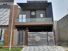 Prime Location House For sale Situated In Oasis Orchard