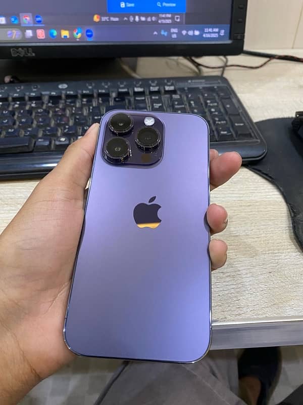 IPHONE 14 pro (LLA Model) 4