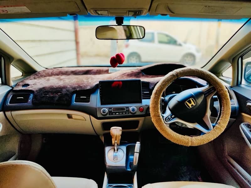 Honda Civic Hybrid 2005 8