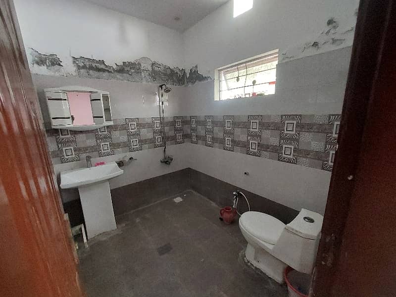 Upper Portion For rent In Beautiful Nespak Scheme Phase 3 2