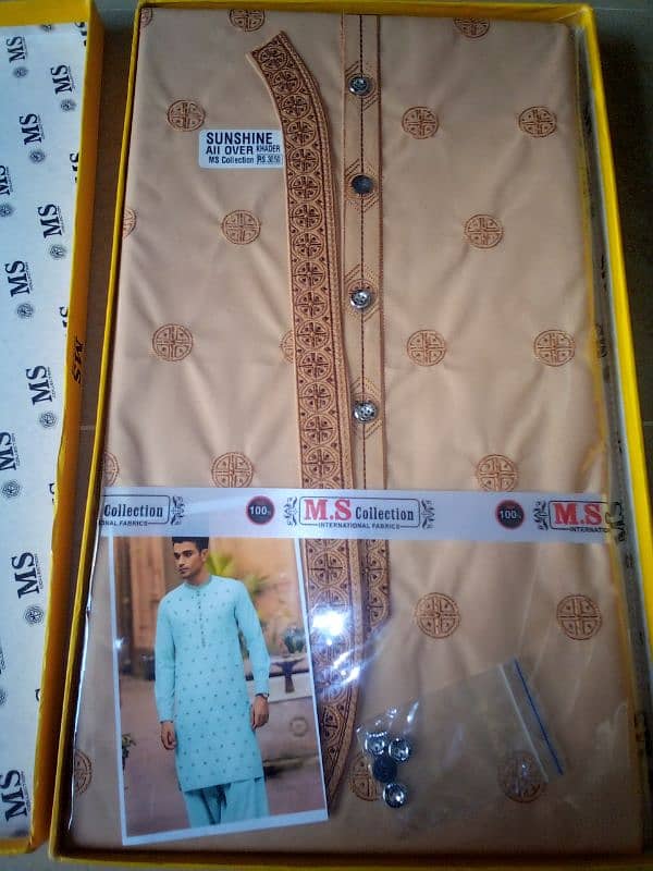Gents suit with embridry in light khadder 0