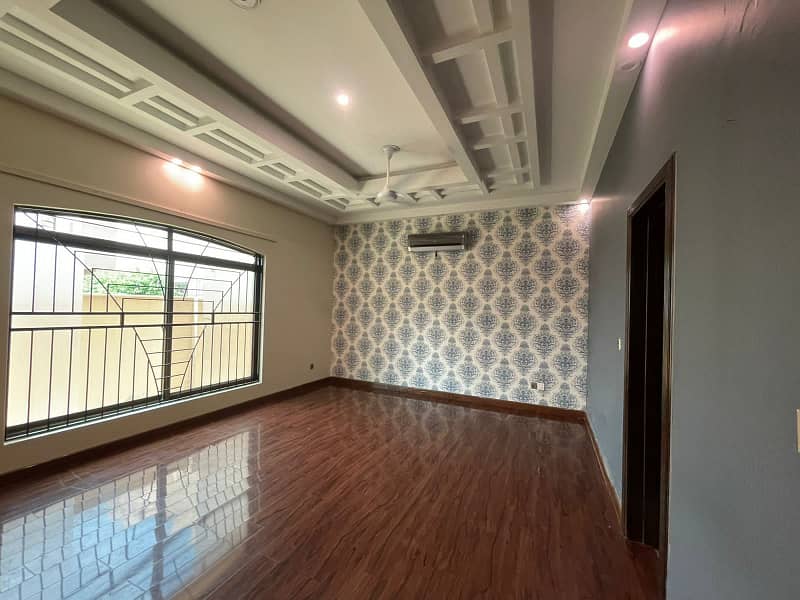 1 Kanal Most Beautiful Nice Design House Available For Rent At Prime Location Of Dha 0