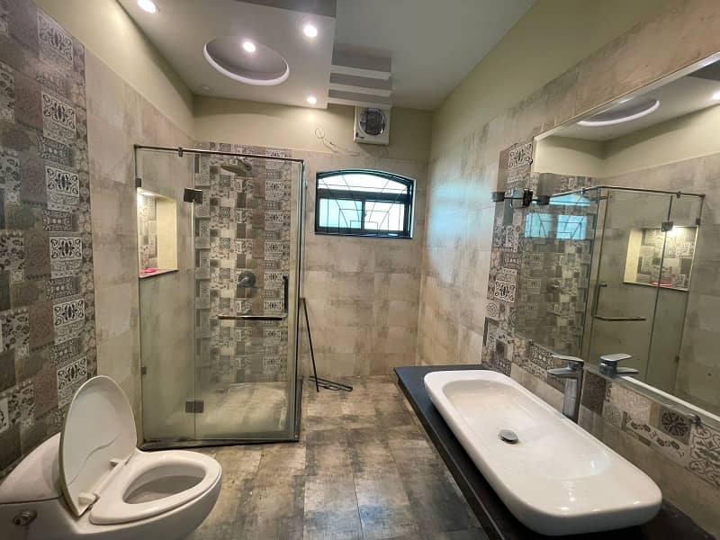 1 Kanal Most Beautiful Nice Design House Available For Rent At Prime Location Of Dha 1