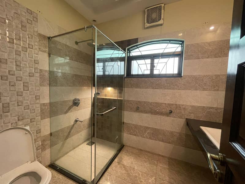 1 Kanal Most Beautiful Nice Design House Available For Rent At Prime Location Of Dha 9
