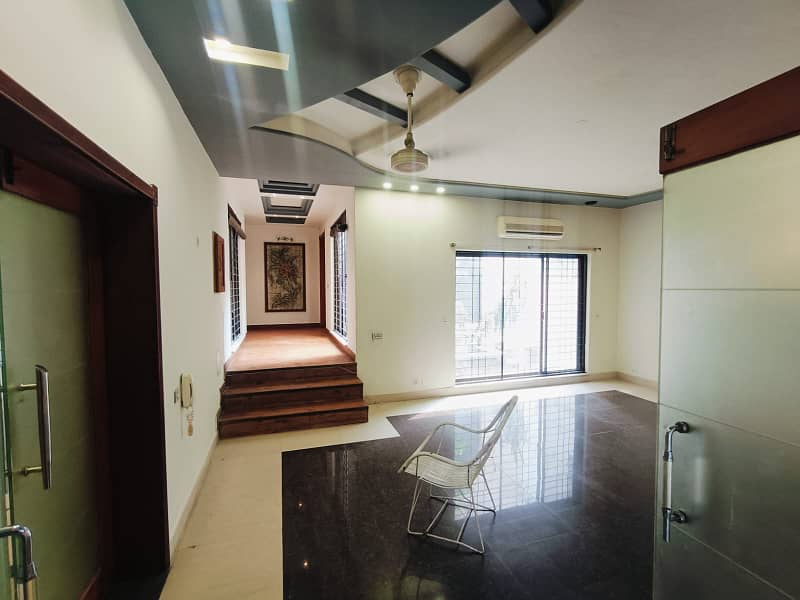 1 Kanal Most Beautiful Nice Design House Available For Rent At Prime Location Of Dha 20