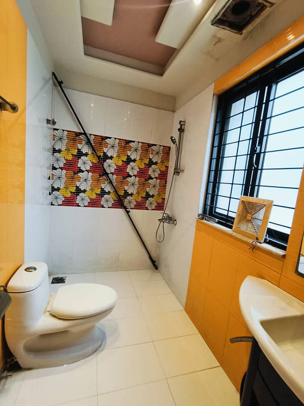 1 Kanal Most Beautiful Nice Design House Available For Rent At Prime Location Of Dha 34