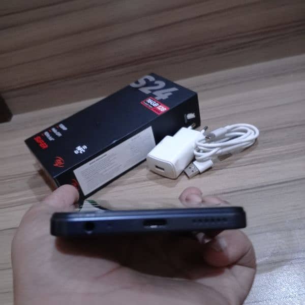 itel S24 (6 Months Warranty) 108 mp camera 3