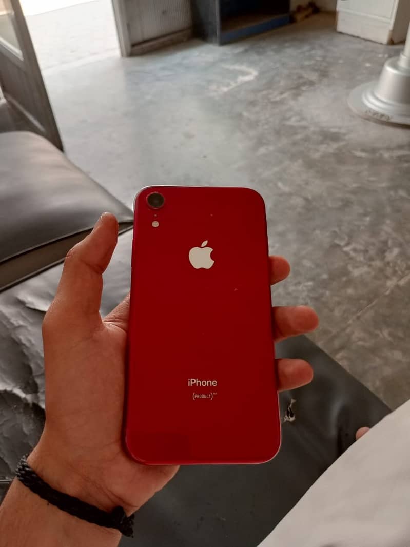 Apple iPhone XR 2