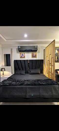 One bed luxury Apartment for short stay like(3to2)hours in bahria town
