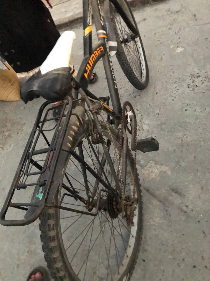 Humber Bicycle in Good Condition 2