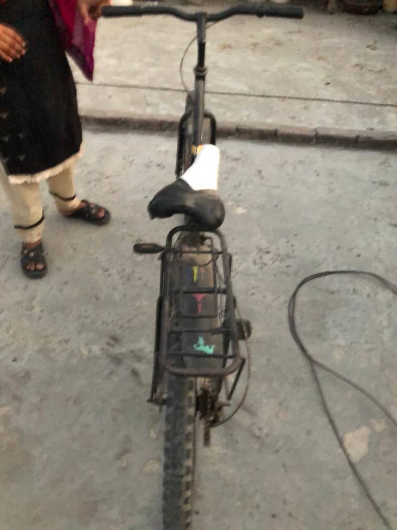 Humber Bicycle in Good Condition 3