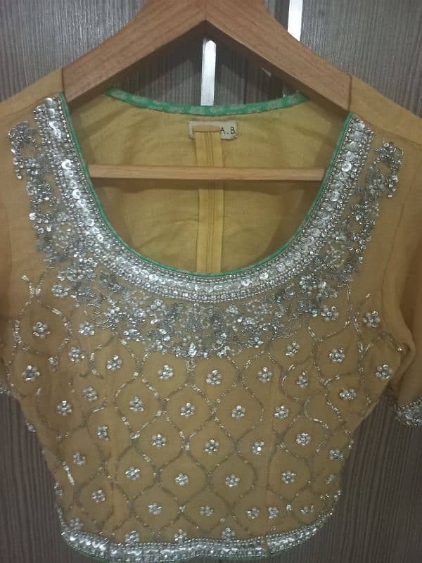 New beautiful yellow Matia b sari 0