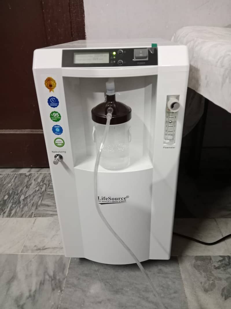 Oxygen Concentrator Machine  just brand new 1
