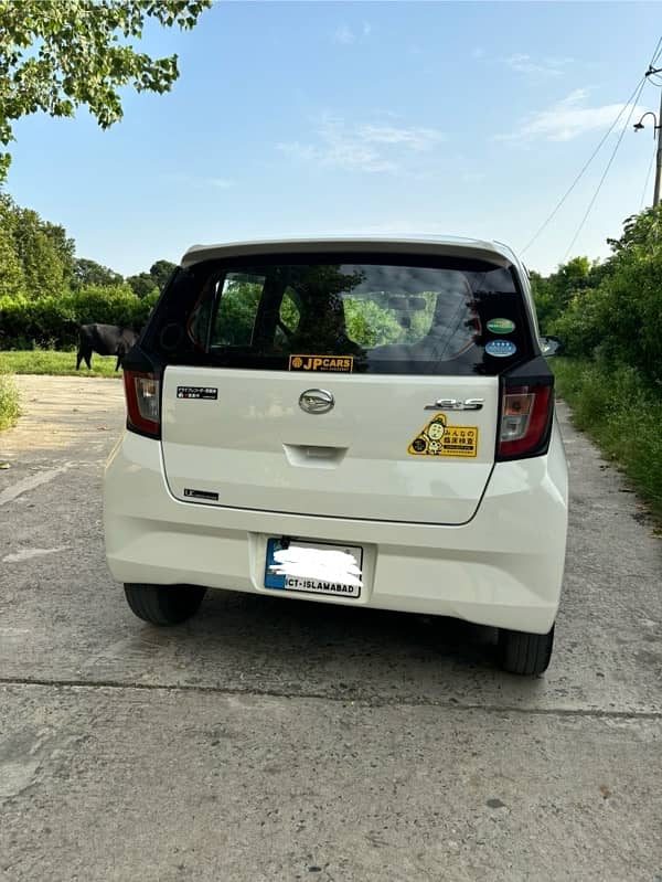 Daihatsu Mira 2021 3