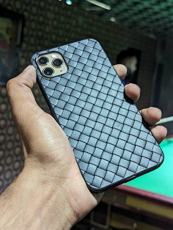 iPhone 11 pro max non pta sim working 5