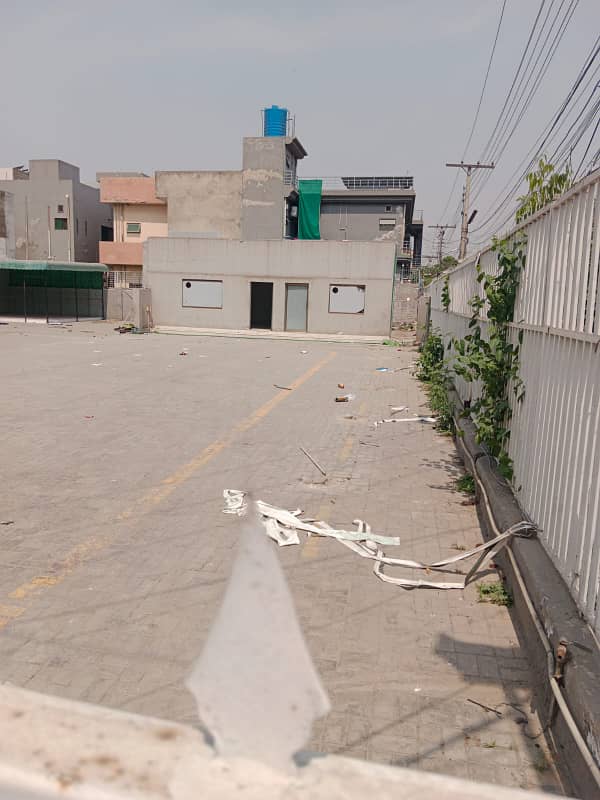 1 Kanal Corner Location With Open Space Available For Rent On Main Boulevard Johar Town 1