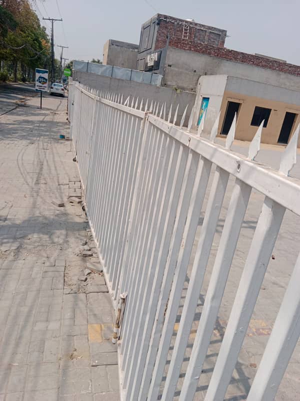 1 Kanal Corner Location With Open Space Available For Rent On Main Boulevard Johar Town 3