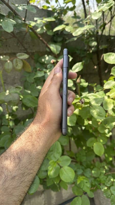 Google Pixel 7 4