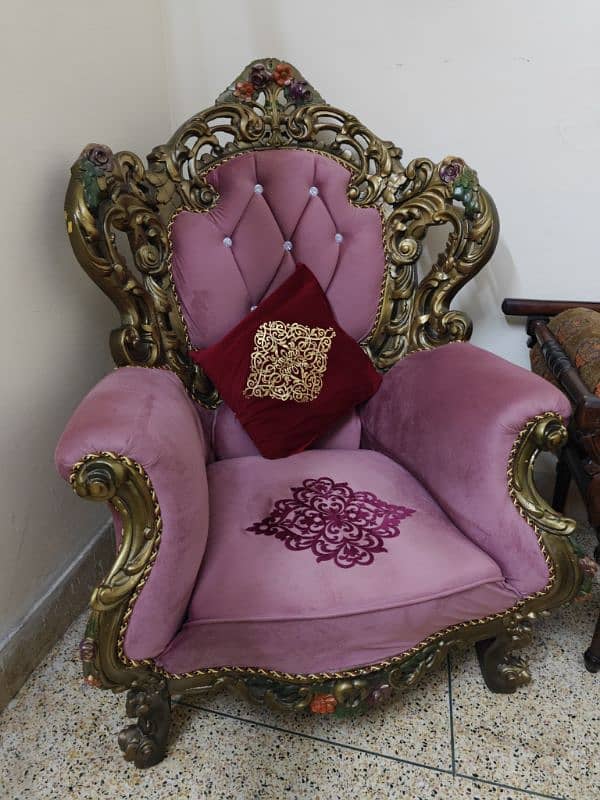 2 Elegant Sofas Set 1