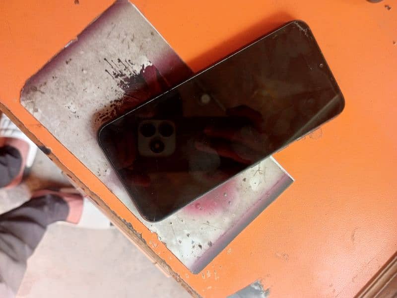 Infinix smart4 2/32 1