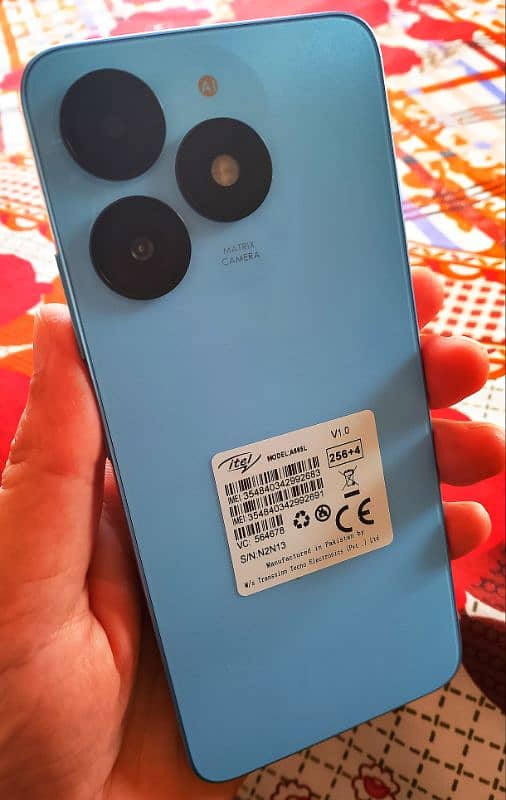 Itel A70 Pro, 4+8/256gb,,, (Only exchange) 8