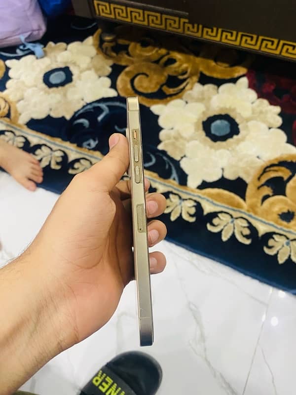 iPhone 12 Pro Max dual sim pta approved, with Box and cable 0