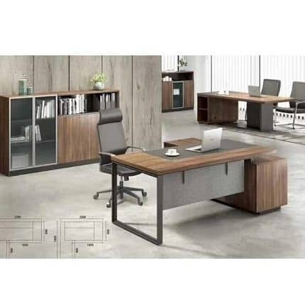 Sturdy Wooden Computer Table – Perfect for Home & Office | Great Condi 14