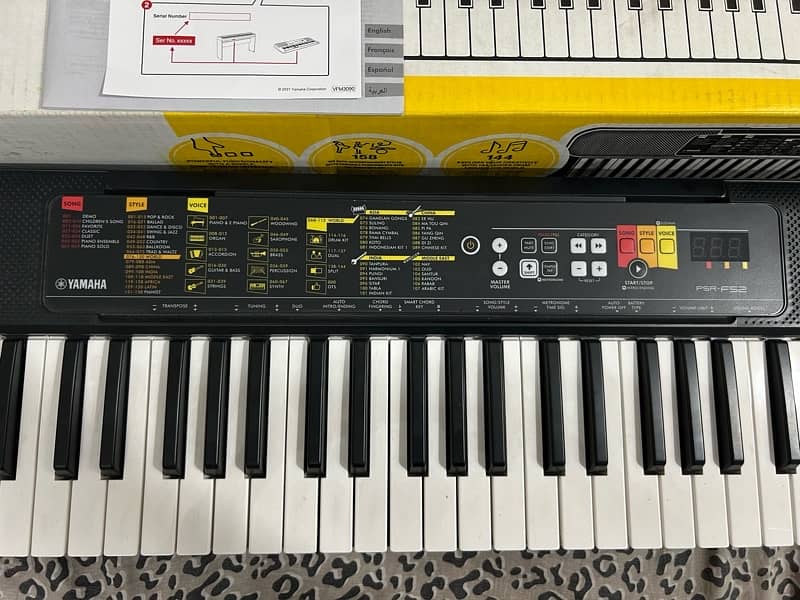 YAMAHA PSR F52 – New condition & perfect for beginners! 3