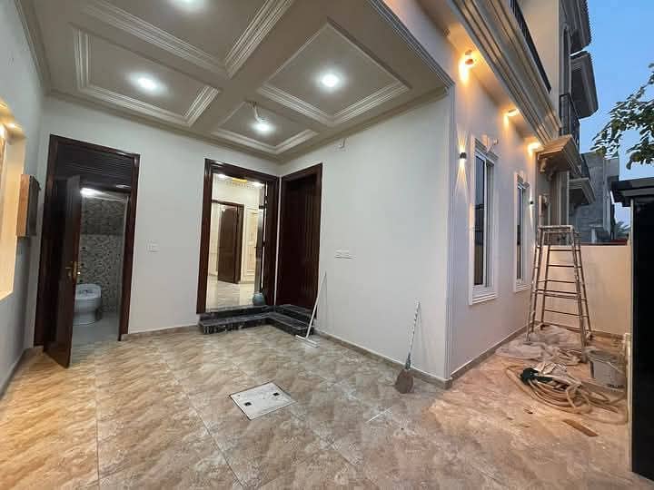 05 Marla Designer House For sale in Multan Royal Orchard 1