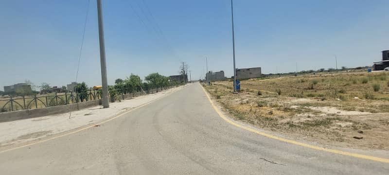 5 Marla suitable Plot for Build house in Orchards Block 6