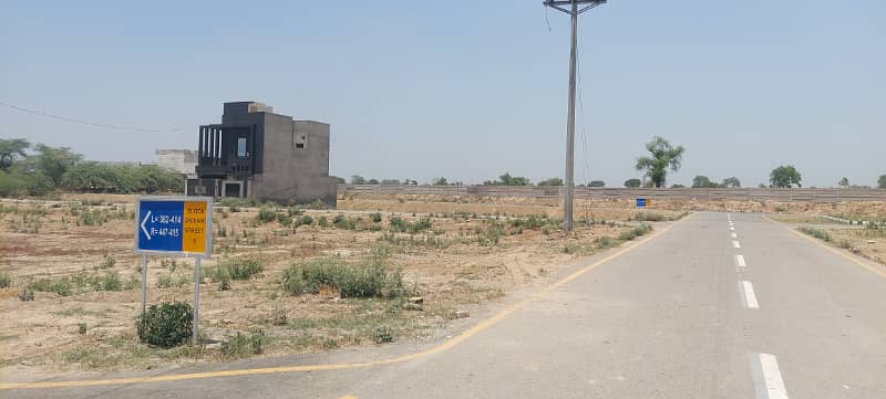5 Marla suitable Plot for Build house in Orchards Block 25