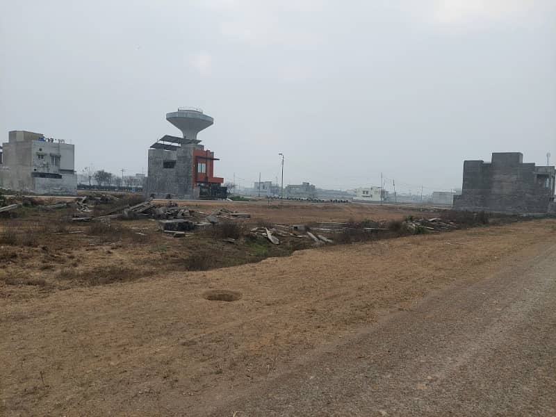 5 Marla suitable Plot for Build house in Orchards Block 32